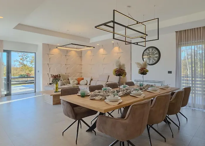 Σπίτι διακοπών Lara Baksi